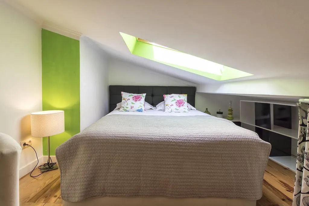 Alfama Doll House Hotel Lissabon 0*,  Portugal